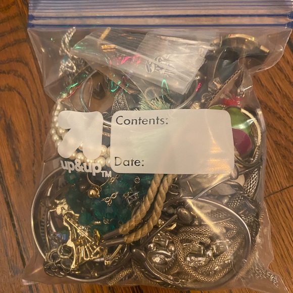 Jewelry - Assorted Jewelry Bag with modern and vintage jewelry 2lb lot bundle